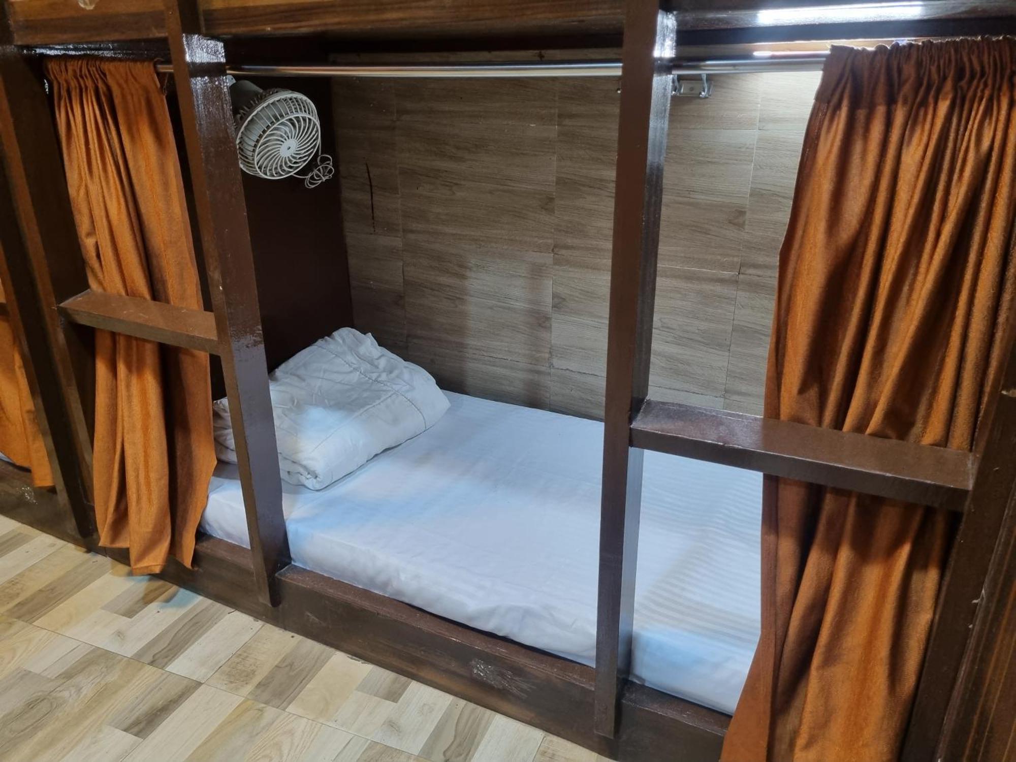 Unibed Dormitory Mumbai Dış mekan fotoğraf