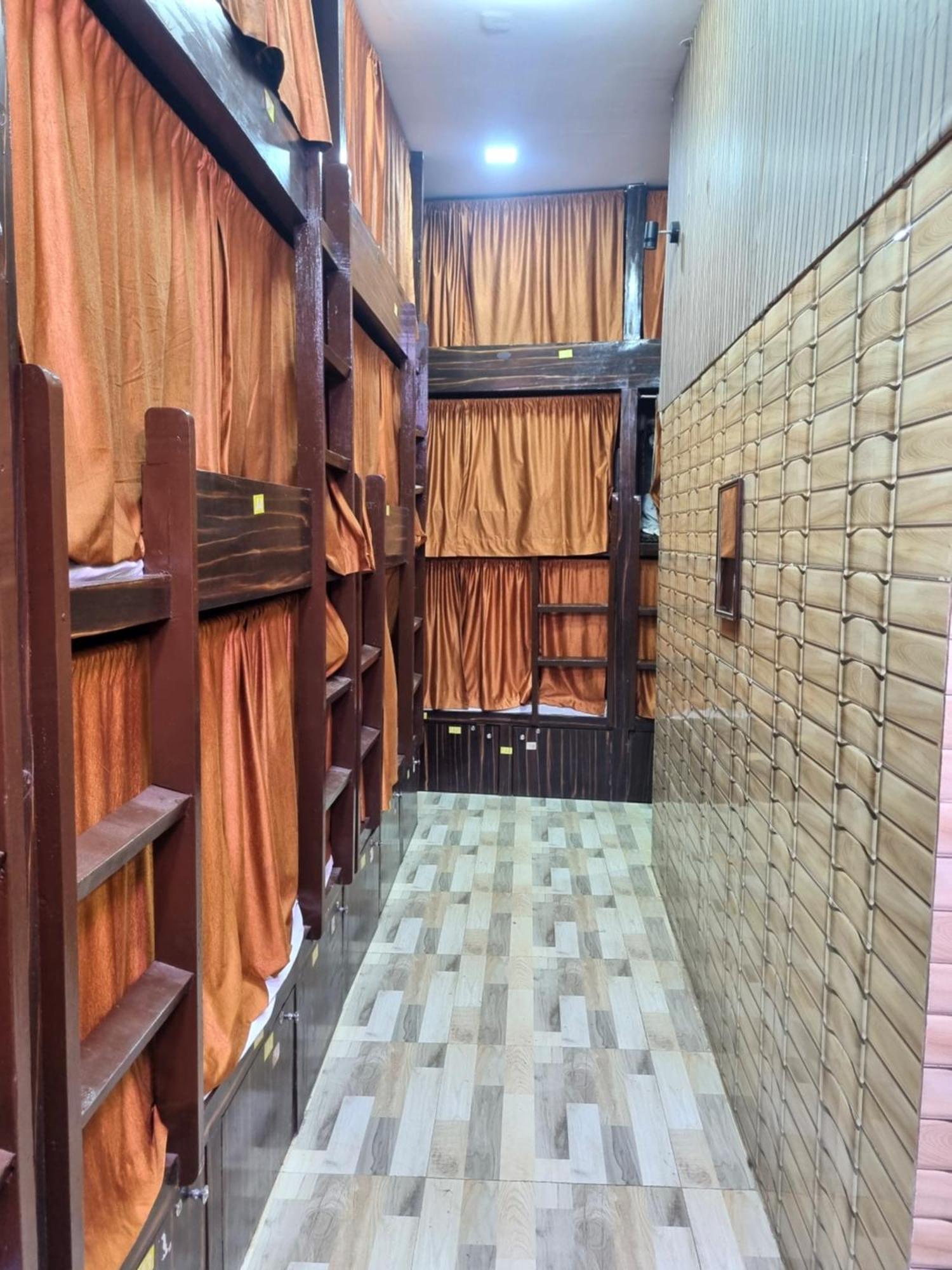 Unibed Dormitory Mumbai Dış mekan fotoğraf