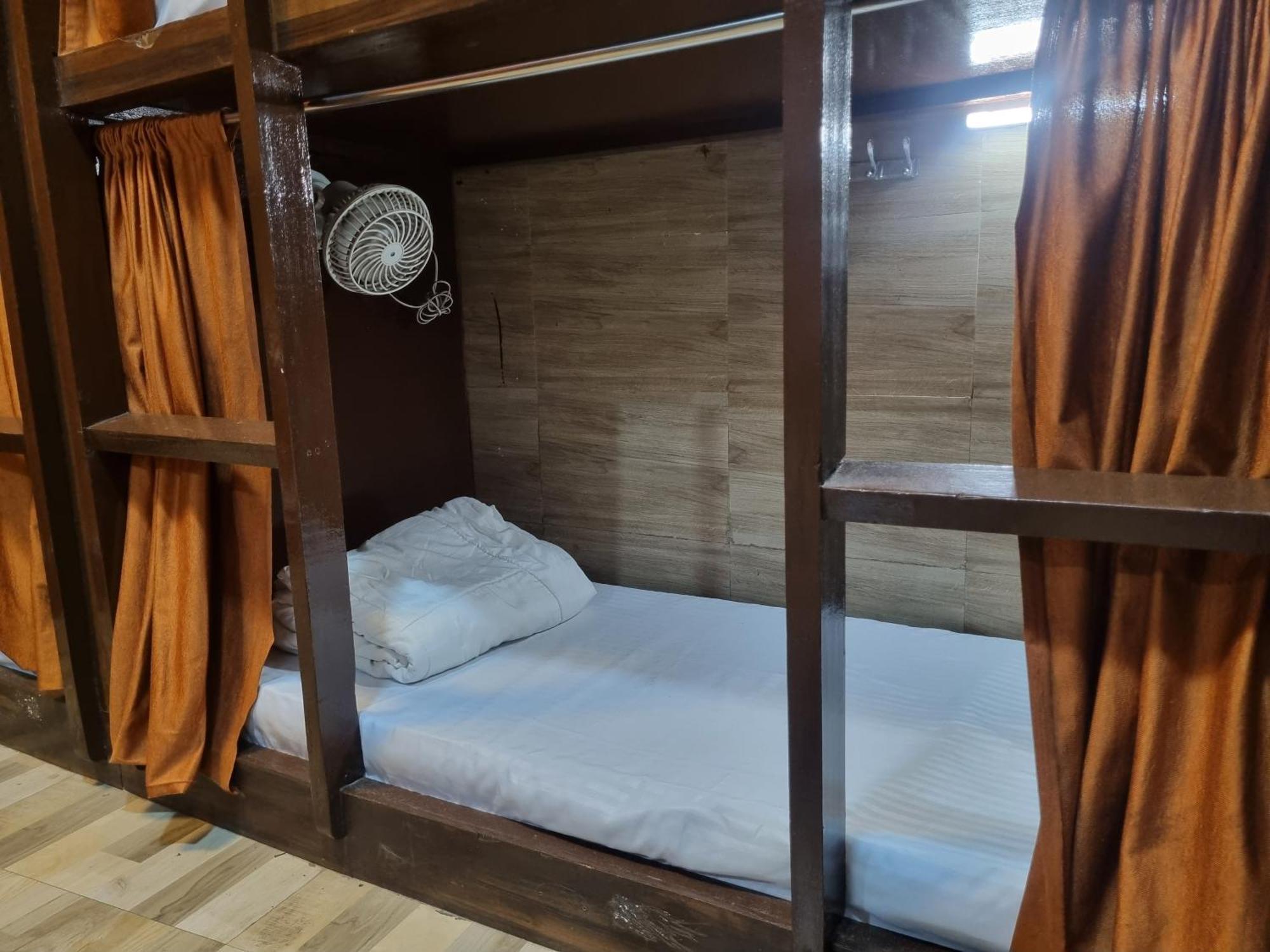 Unibed Dormitory Mumbai Dış mekan fotoğraf